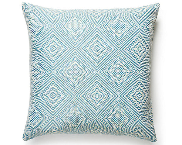 ANTIGUA WEAVE OUTDOOR PILLOW