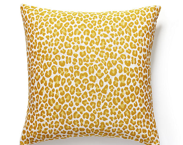 BACKYARD BENGAL OUTDOOR PILLOW