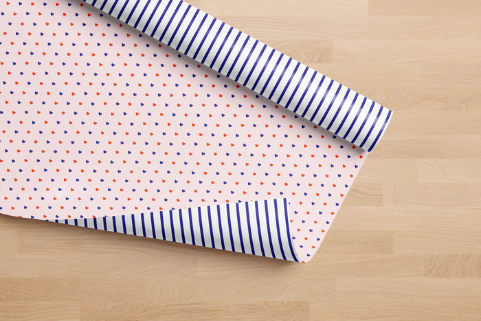 tiny heart double-sided wrap