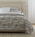 Viaterra Collection
